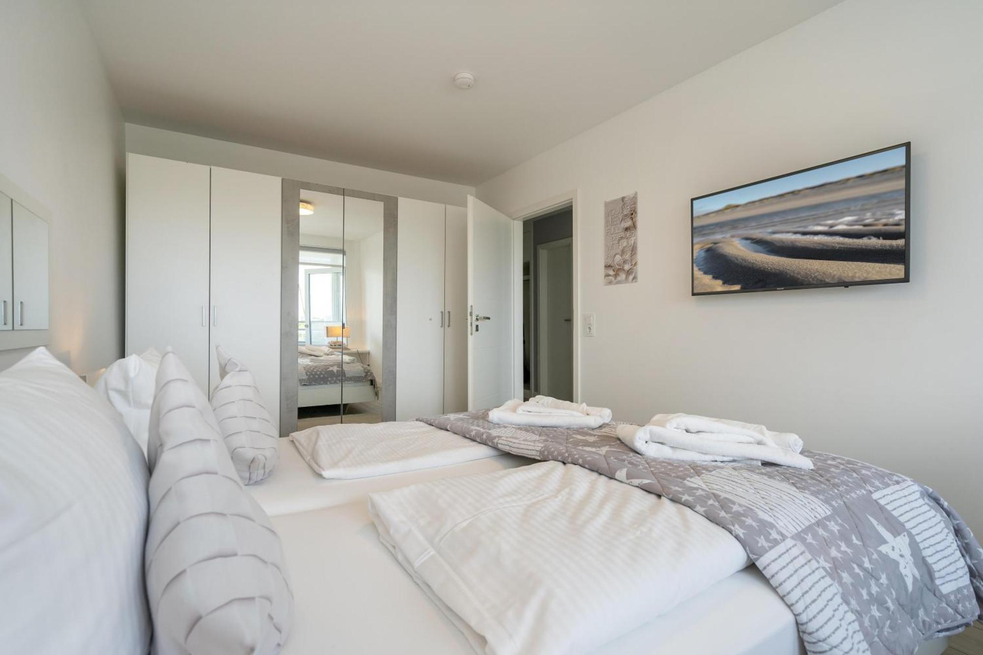 Am Stadtpark Apartment *